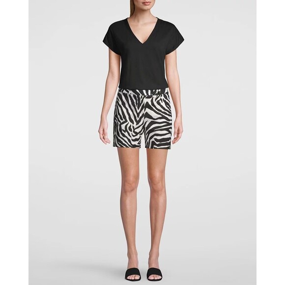White House Black Market Smooth Stretch 5